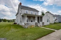 Building Photo - 276 Kings Hwy