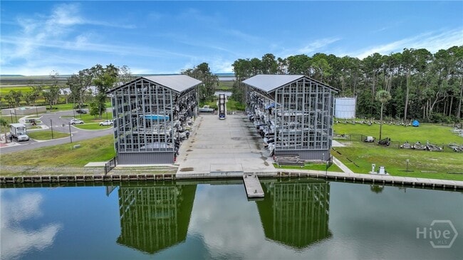 Building Photo - 147 Higginson Dr