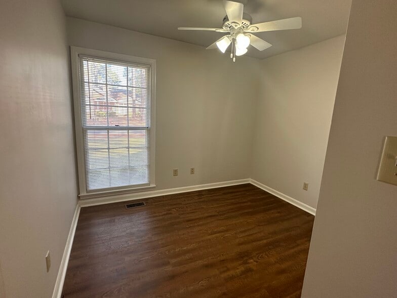 Bedroom 2 - 2810 Falcon Ln