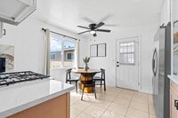 Building Photo - 1097 Bonita St