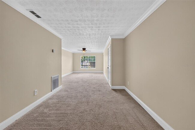 Building Photo - 5301 Hansel Ave