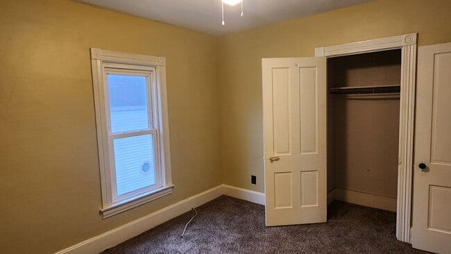 Building Photo - Four Bedroom Single Family Home for Rent in Salamanca NY!