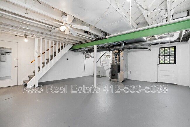 Building Photo - 136 Lynnwood Dr