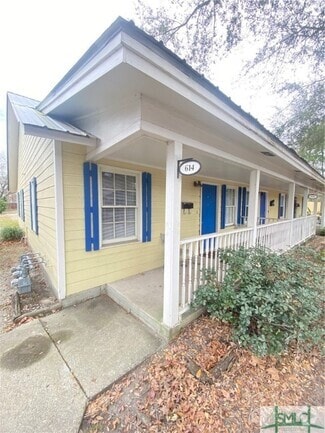 Building Photo - 614 E Duffy St