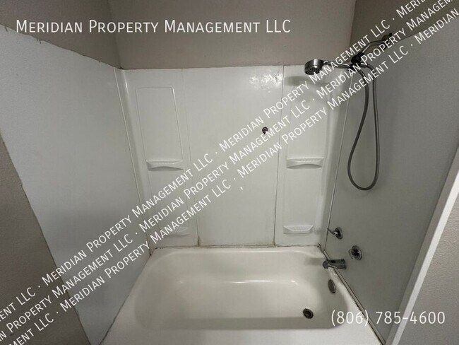 Building Photo - 1602 39th St