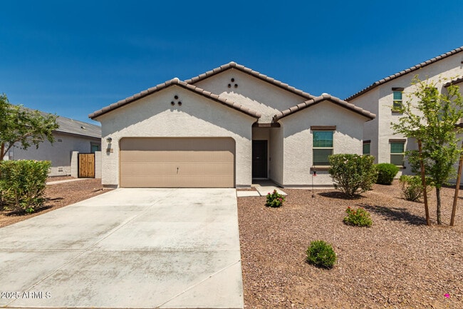 Primary Photo - 5875 N 195th Dr