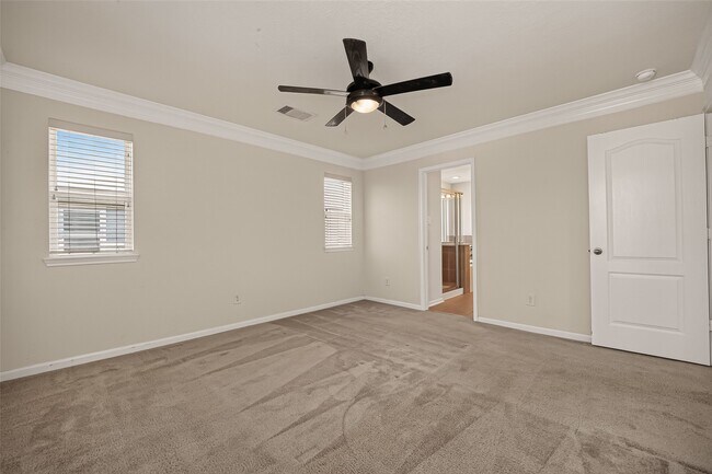 Building Photo - 1850 Commons Hill Ln