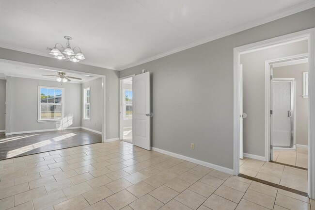 Building Photo - 2618 S 22nd St