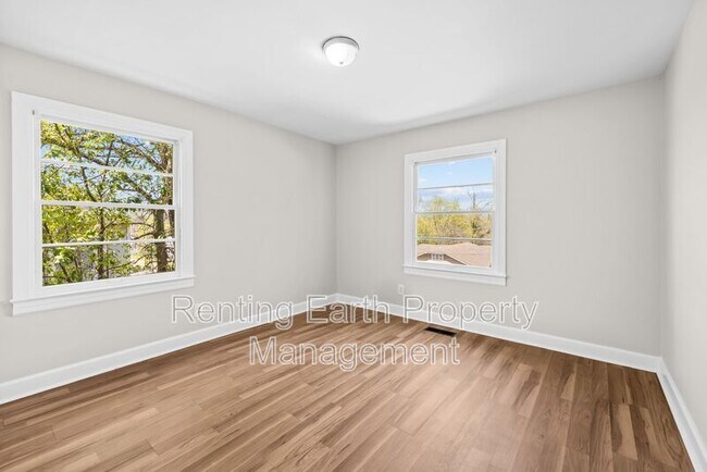 Building Photo - 3113 Pike Rd