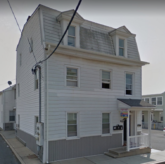 Primary Photo - 1216 Brandywine St