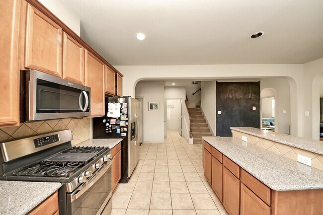 Building Photo - 2602 Ash Haven Ln