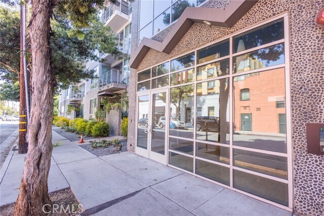 Building Photo - 111 S De Lacey Ave