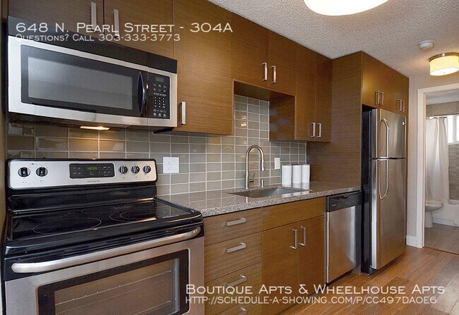 Building Photo - Boutique Apartments
