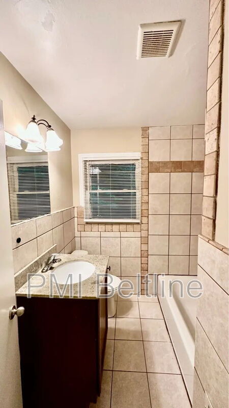 Building Photo - 3217 McAfee Rd