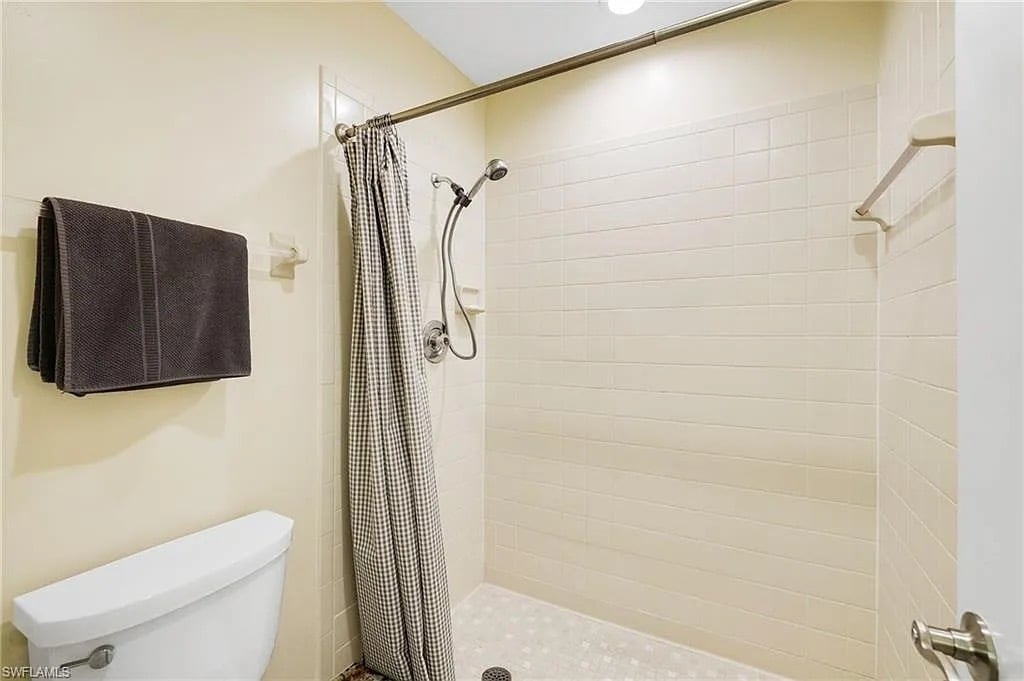 Building Photo - 14513 Aeries Way Dr