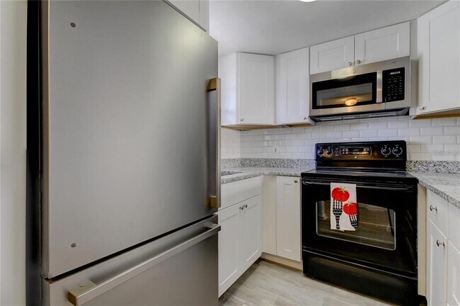 Building Photo - 4901 Onyx Ln