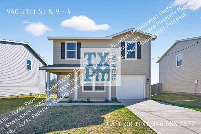 Building Photo - 940 21st St