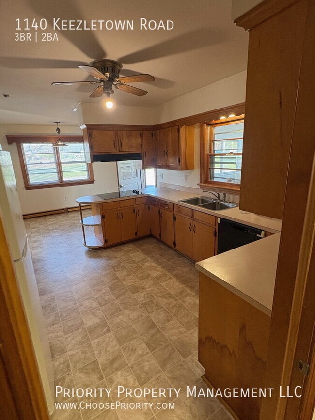 Building Photo - 1140 Keezletown Rd