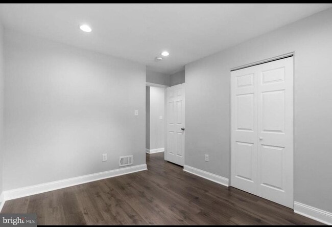 Building Photo - 9802 Cherry Tree Ln