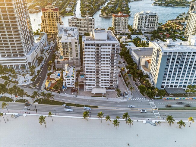 Building Photo - 209 N Fort Lauderdale Beach Blvd