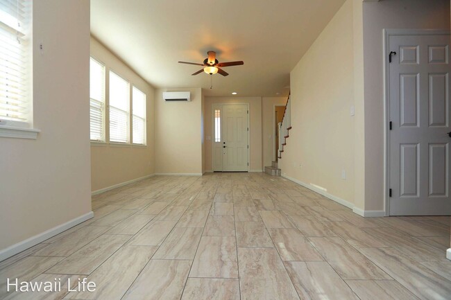 Building Photo - 3 br, 2.5 bath House - 88 Kahoma Village Loop