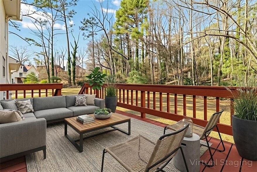 Building Photo - 2119 Tudor Castle Way