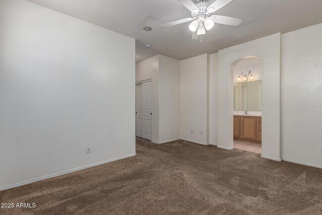 Building Photo - 6710 E University Dr