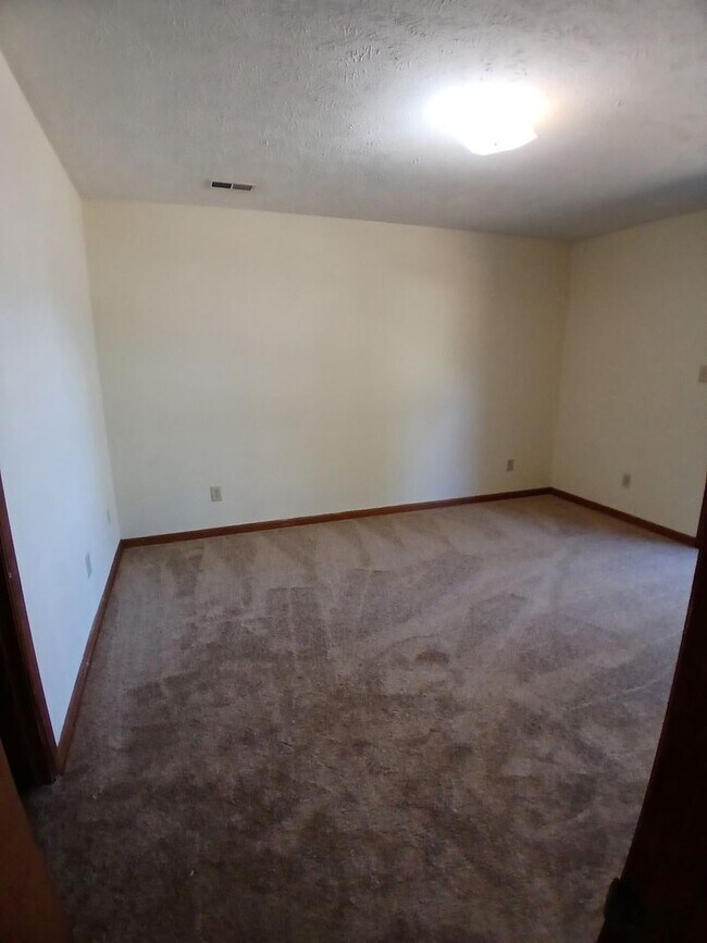 Building Photo - Timberlake  Apartments!  Hope Mills!