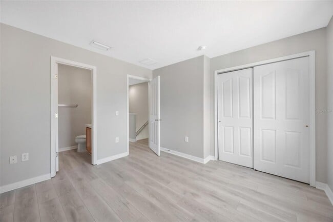 Building Photo - 6831 Dartmouth Hill St