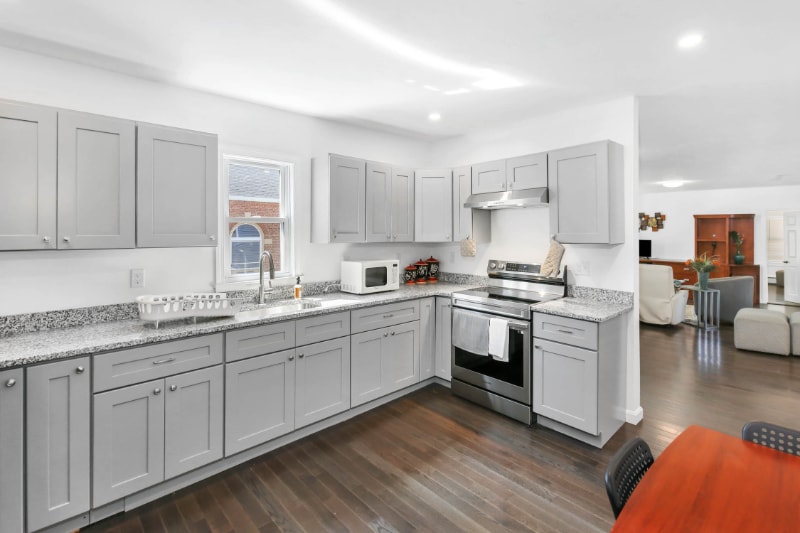 Building Photo - 15 Hawley St