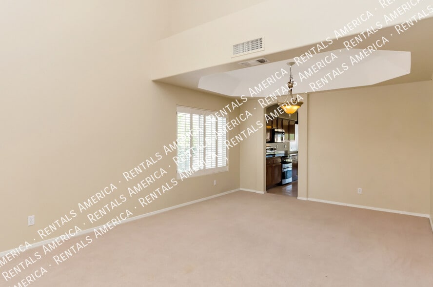 Building Photo - 10951 E Soaptree Pl