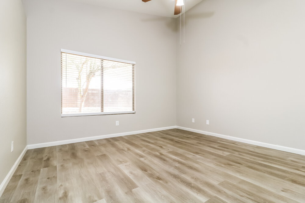 Building Photo - 22039 N 107th Dr