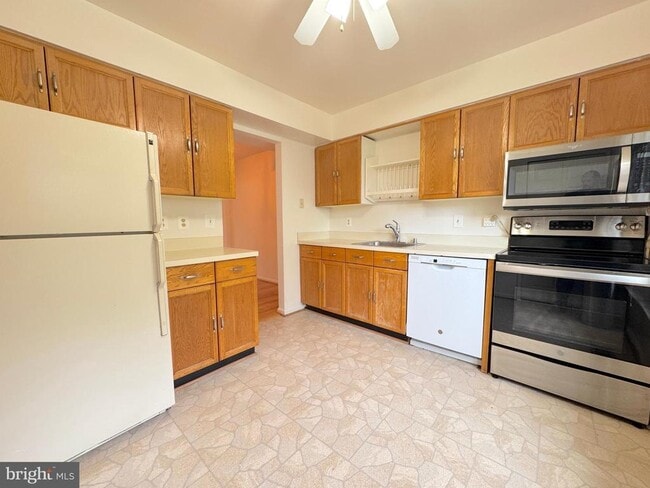 Building Photo - 9021 Tyler Ct