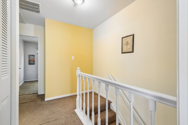 Building Photo - 11598 Overleigh Dr