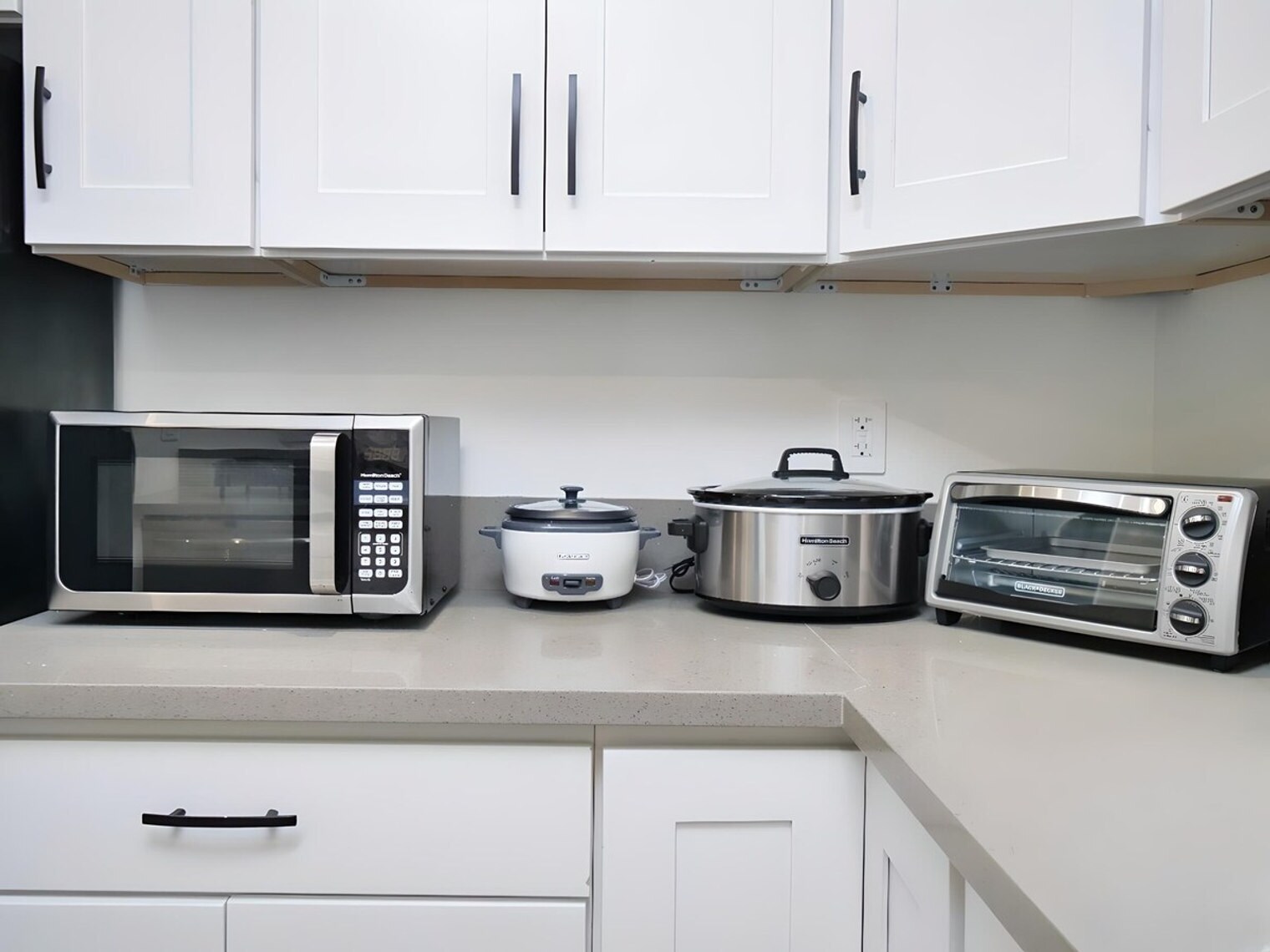 Building Photo - 4240 Camden Ave