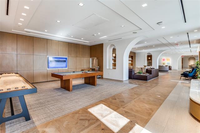 Building Photo - 3003 Maple Ave