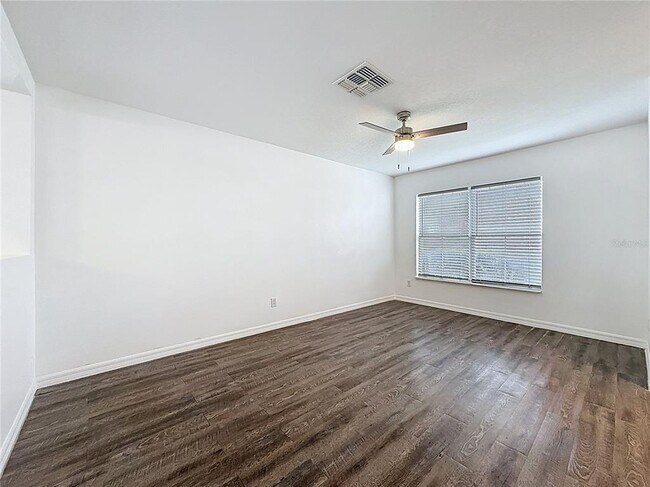 Building Photo - 16748 Sunrise Vista Dr