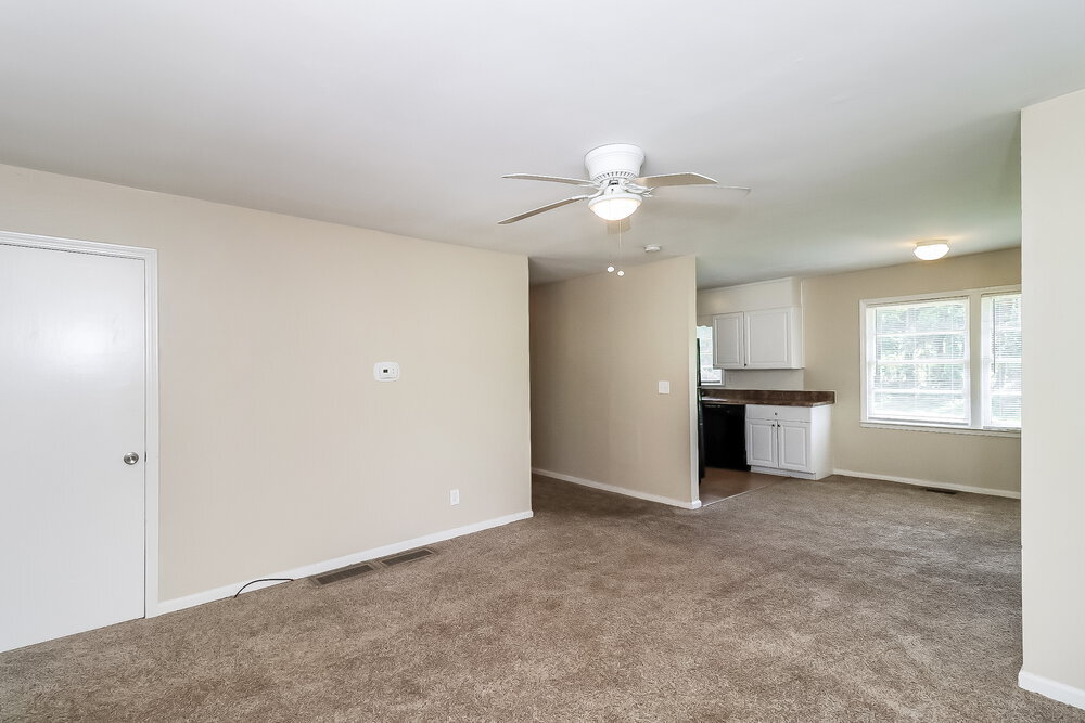 Building Photo - 3301 Howell Cir