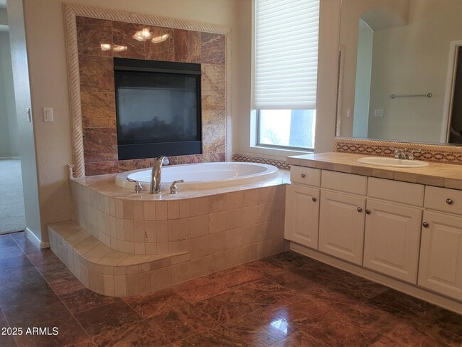 Building Photo - 1790 E Sagittarius Pl