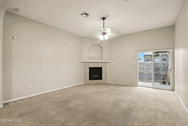 Building Photo - 12809 Tierra Alexis Dr