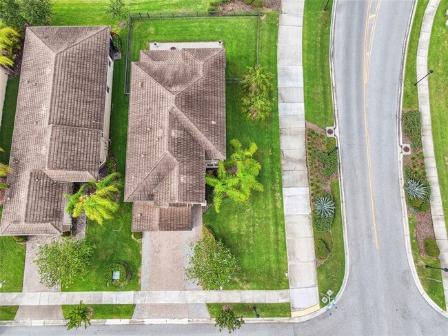 Building Photo - 30415 Palmer Oak Dr