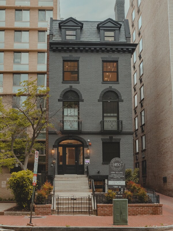 Building Photo - 1460 Rhode Island Ave NE