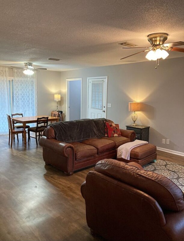 Building Photo - 111 Glynn Marsh Cir