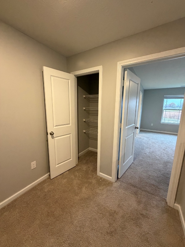 Building Photo - 7214 Griffon Ln