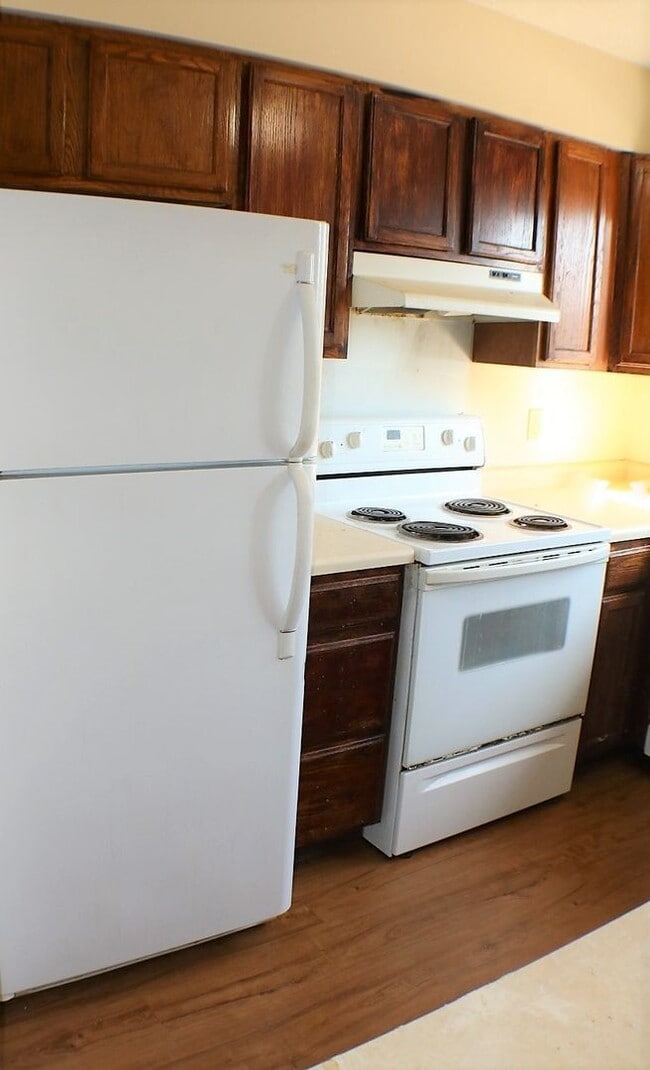 Building Photo - $1,475 | 2+ Bedroom, 1.5 Bathroom Multi Floor Town Home | No Pets | Available for July 1st, 2026 ...