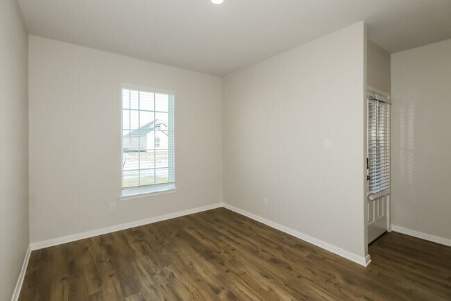 Building Photo - 7614 Tipton Meadow Way