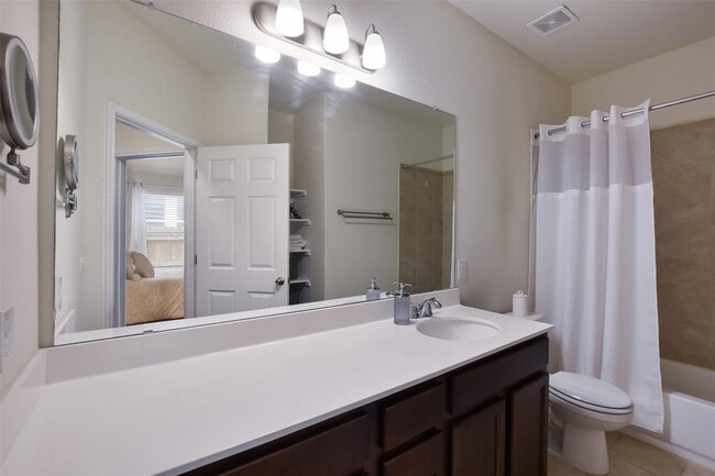 Building Photo - 216 Walkup Ln