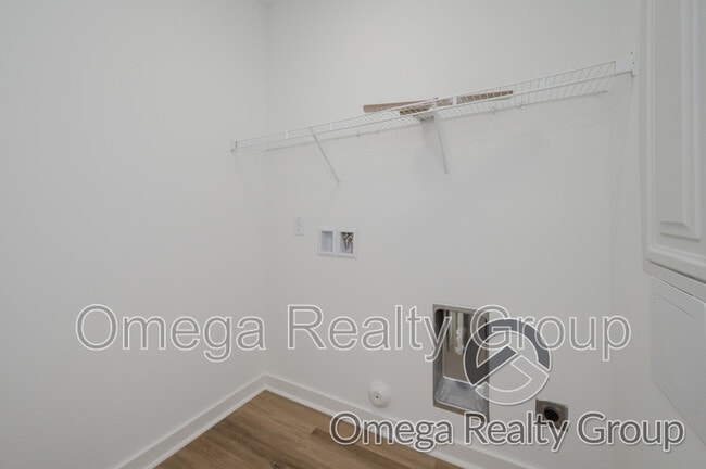 Building Photo - 117 Trifecta Dr