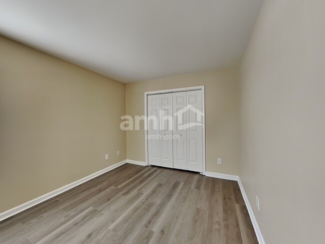 Building Photo - 1309 Fairmont St