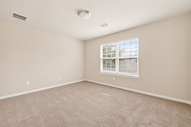 Building Photo - 21514 Venture Park Dr